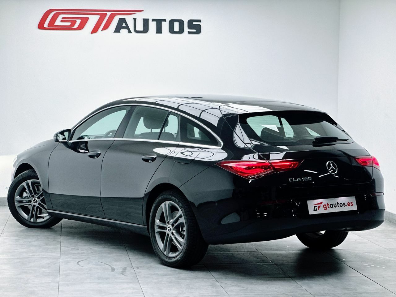Foto Mercedes-Benz Clase CLA 2