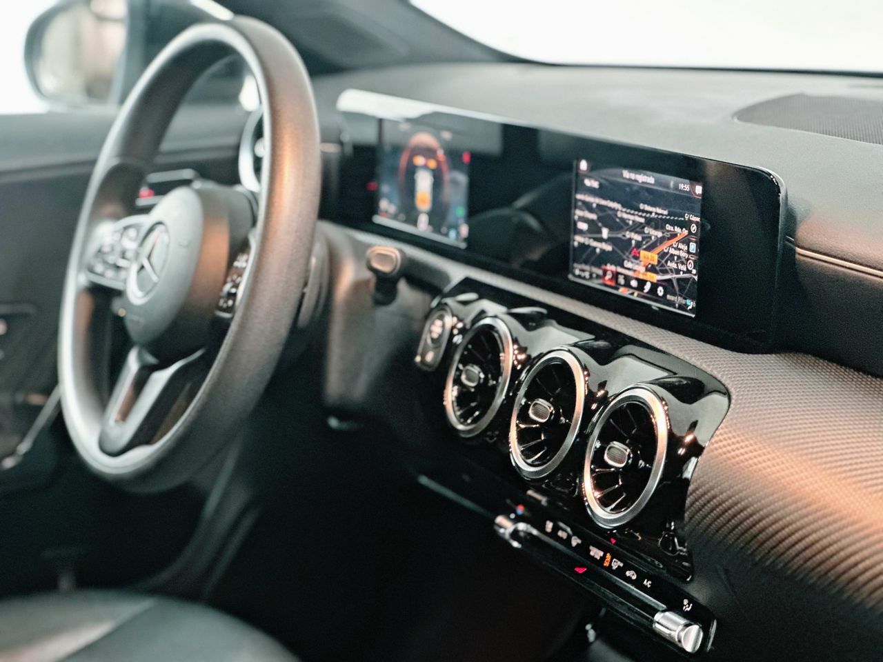 Foto Mercedes-Benz Clase CLA 3