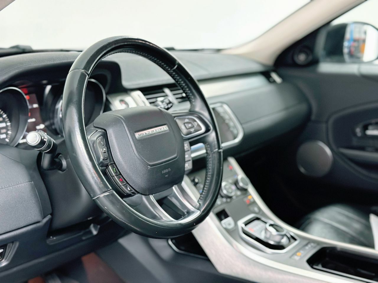 Foto Land-Rover Range Rover Evoque 13