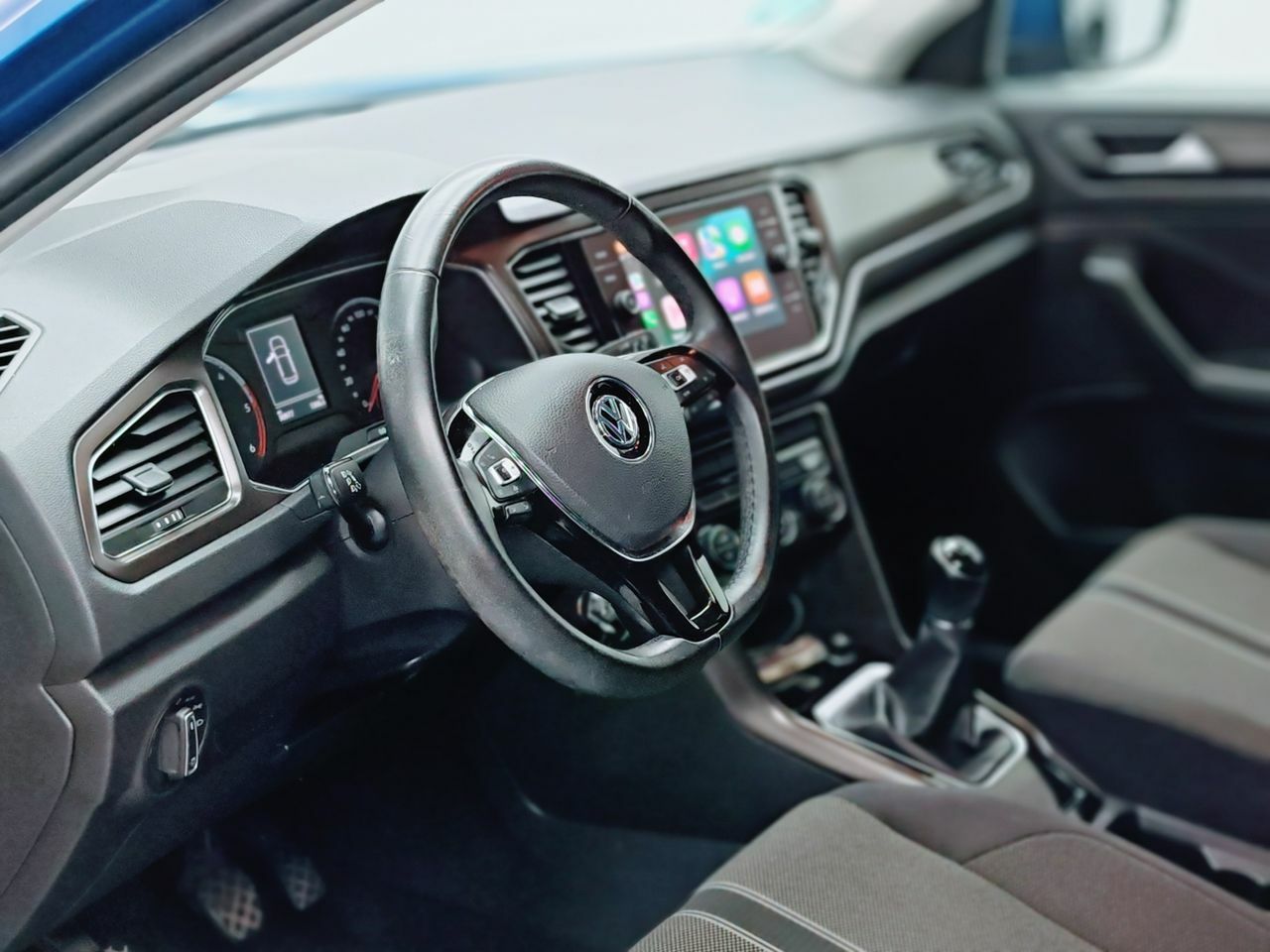 Foto Volkswagen T-Roc 10