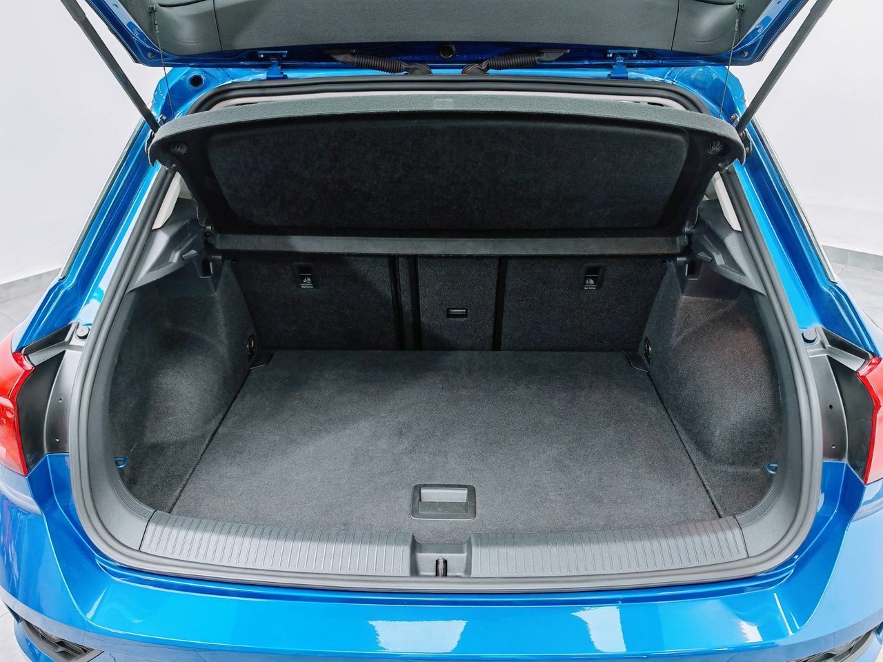 Foto Volkswagen T-Roc 12