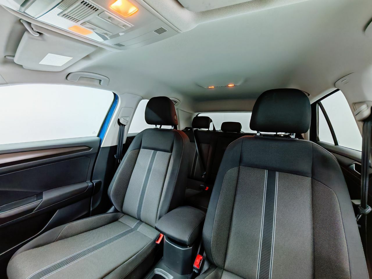 Foto Volkswagen T-Roc 18