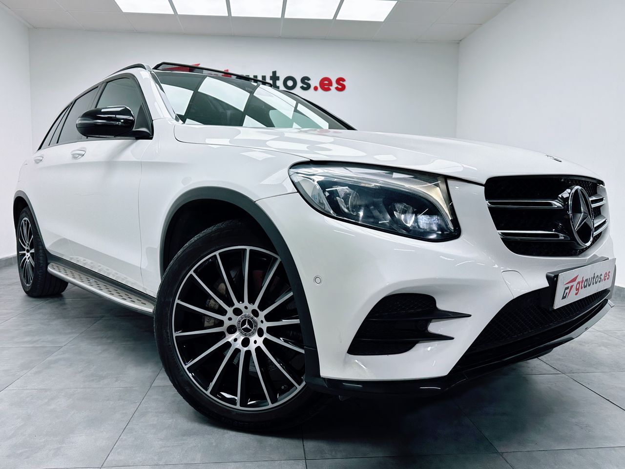 Foto Mercedes-Benz Clase GLC 17