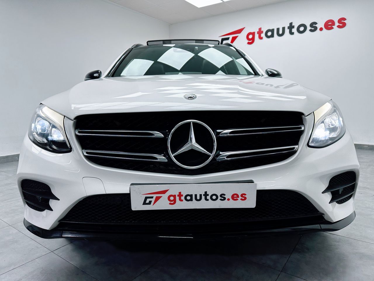Foto Mercedes-Benz Clase GLC 23