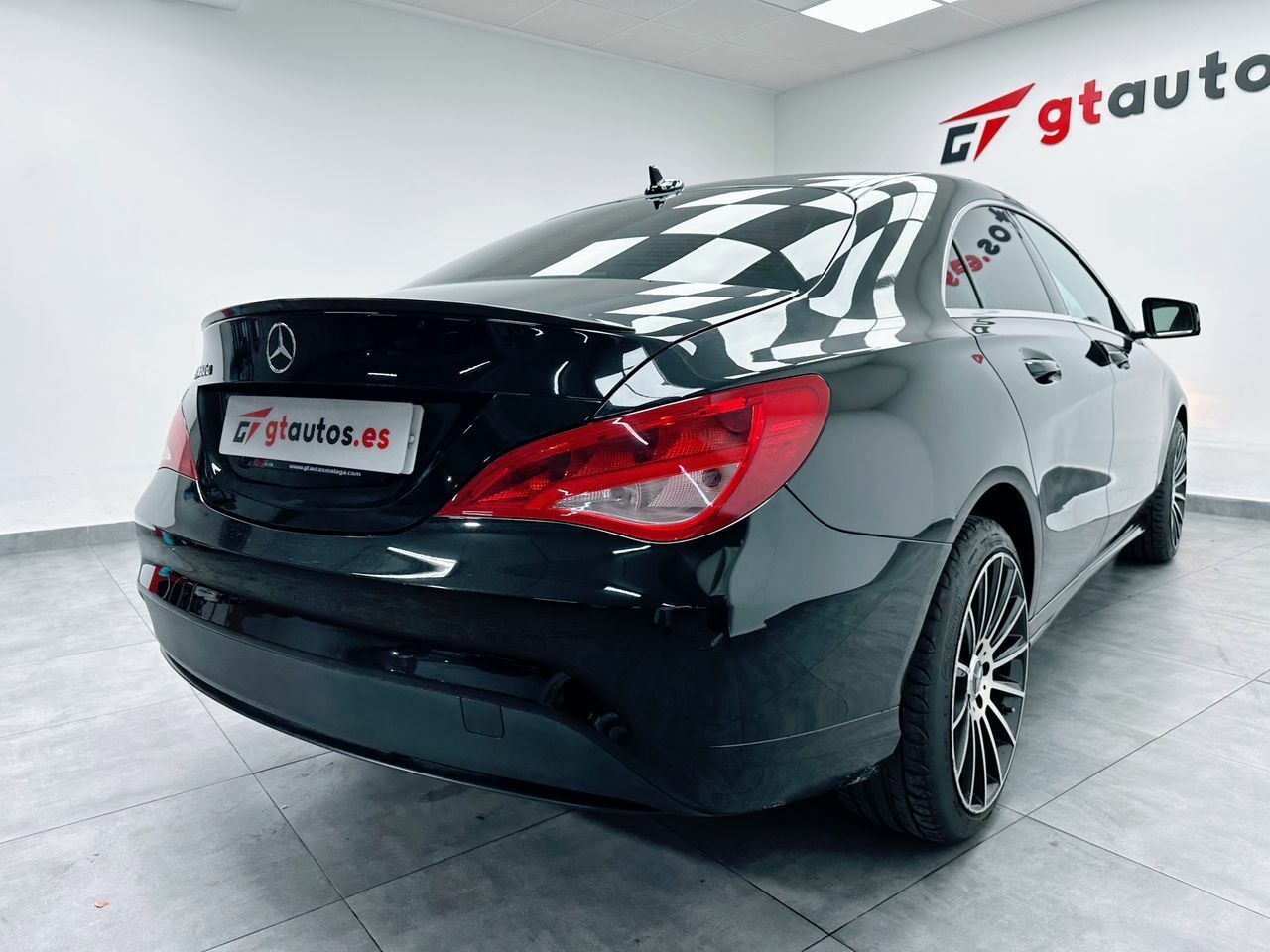 Foto Mercedes-Benz Clase CLA 6