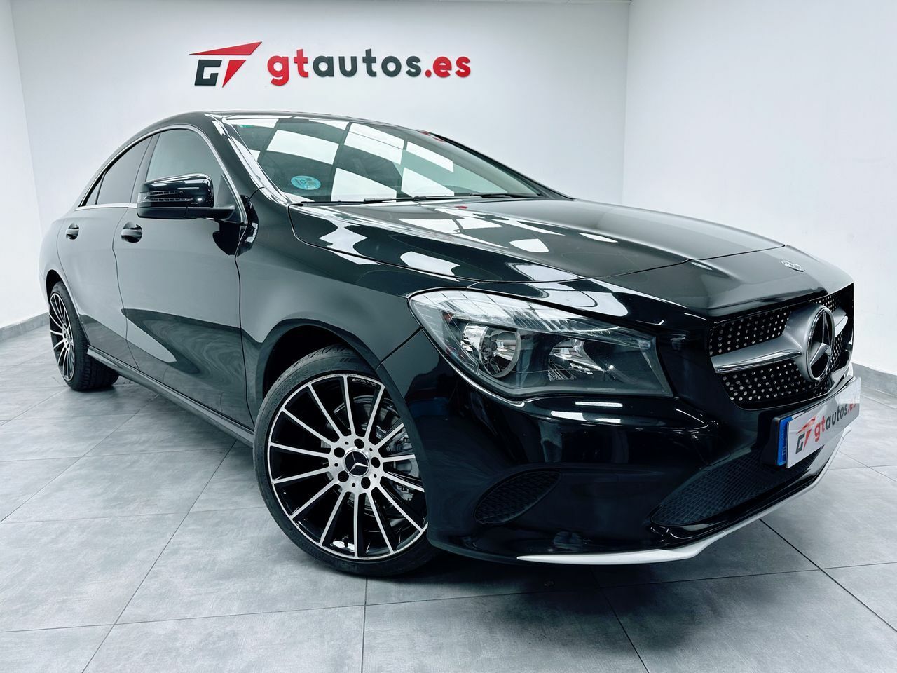 Foto Mercedes-Benz Clase CLA 20
