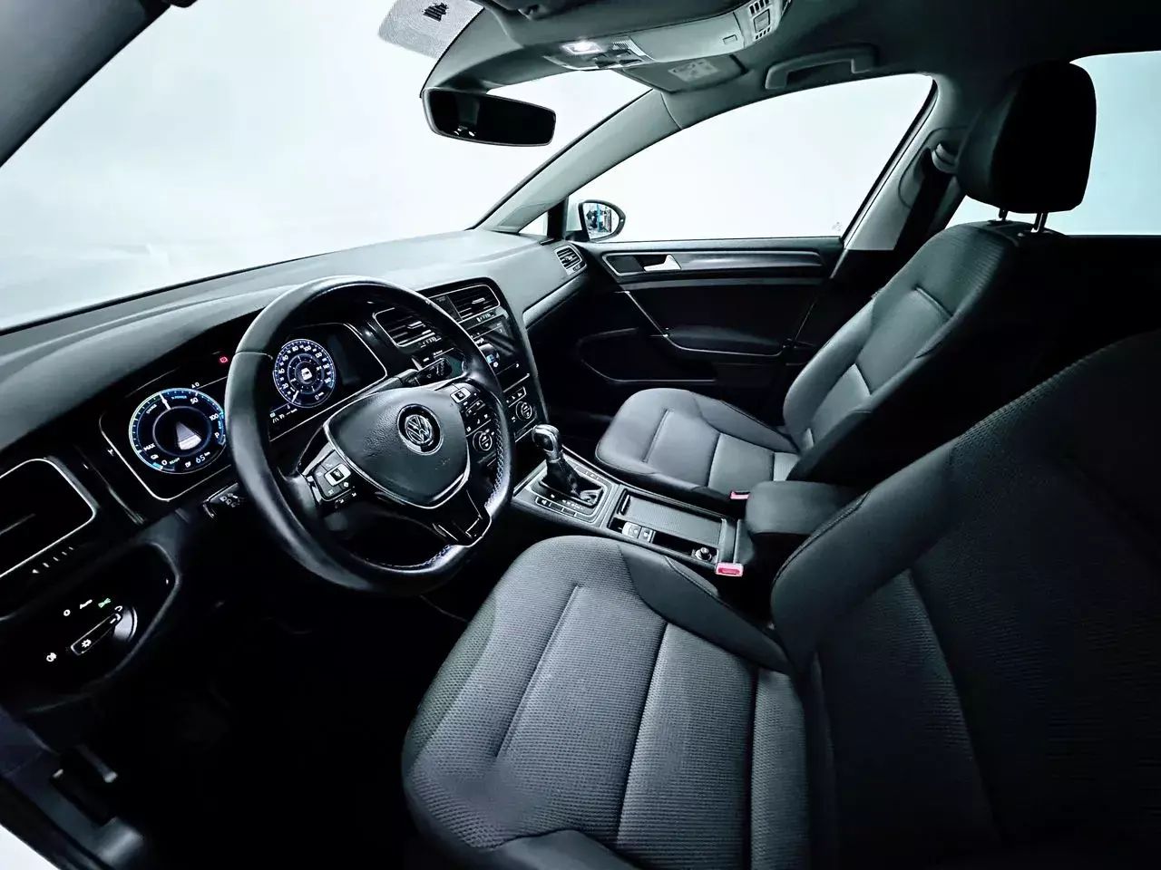 Foto Volkswagen Golf 13