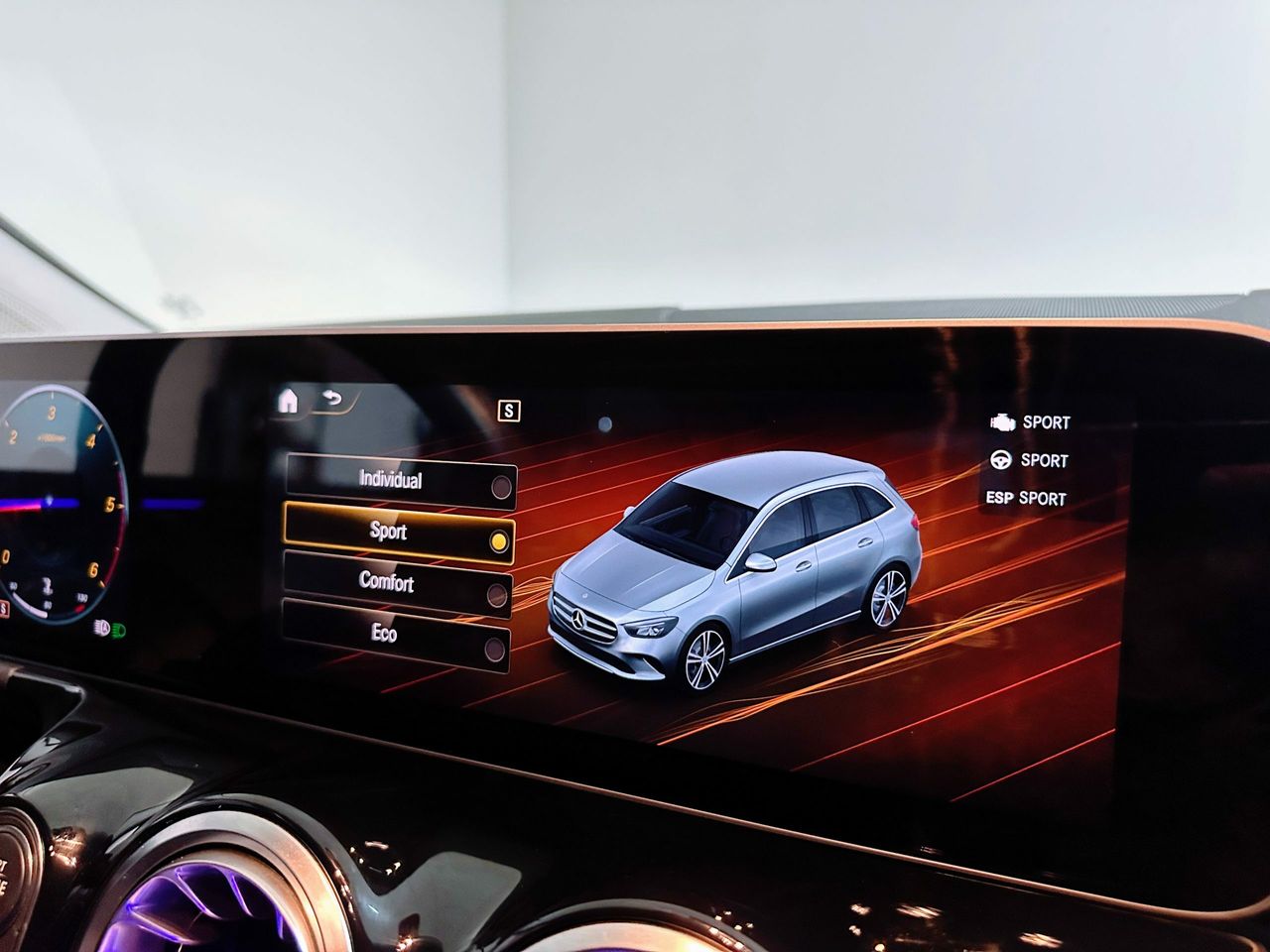 Foto Mercedes-Benz Clase B 14