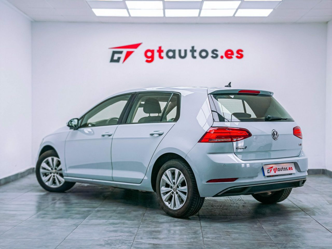 Foto Volkswagen Golf 29