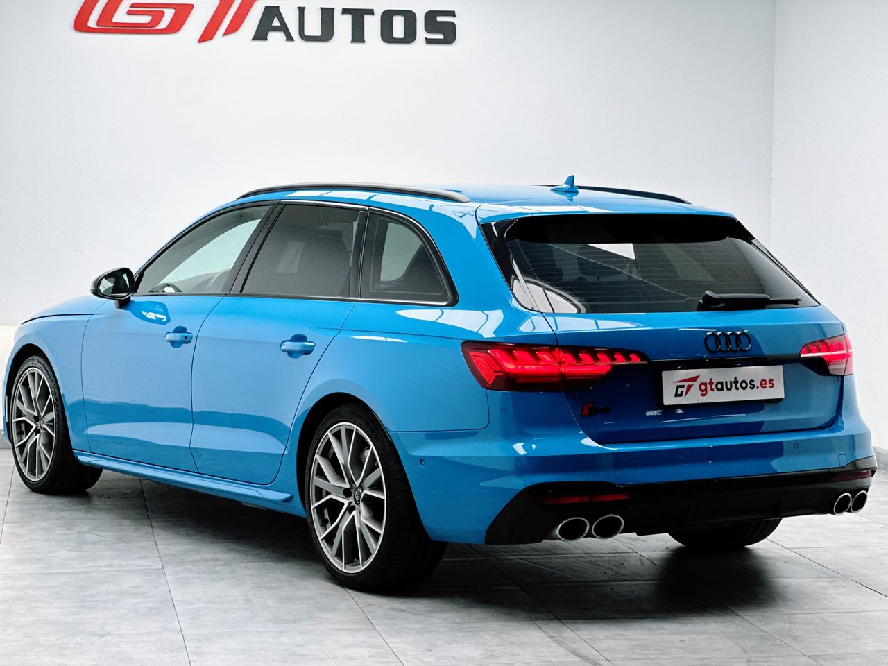Foto Audi S4 10