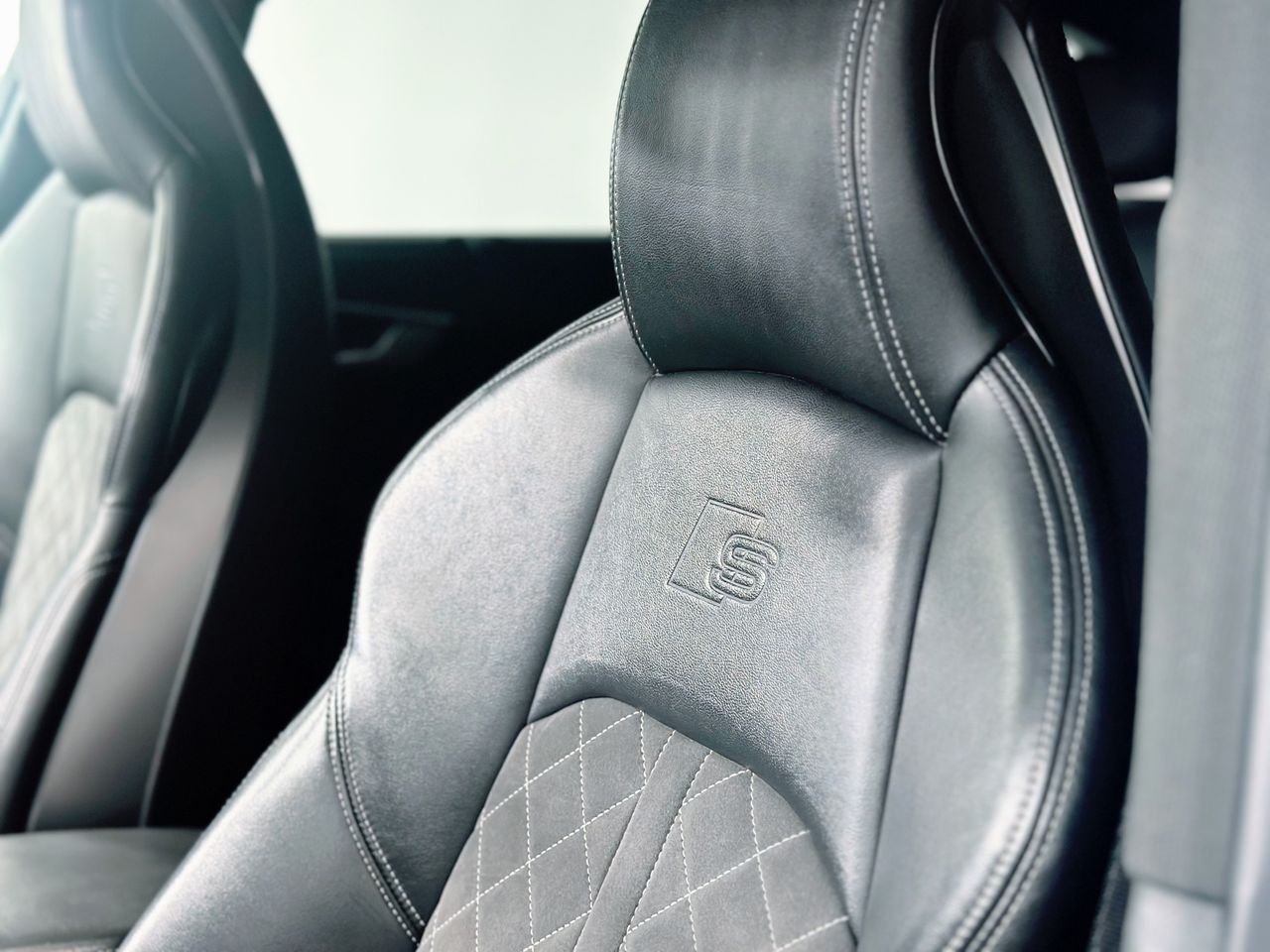 Foto Audi S4 31