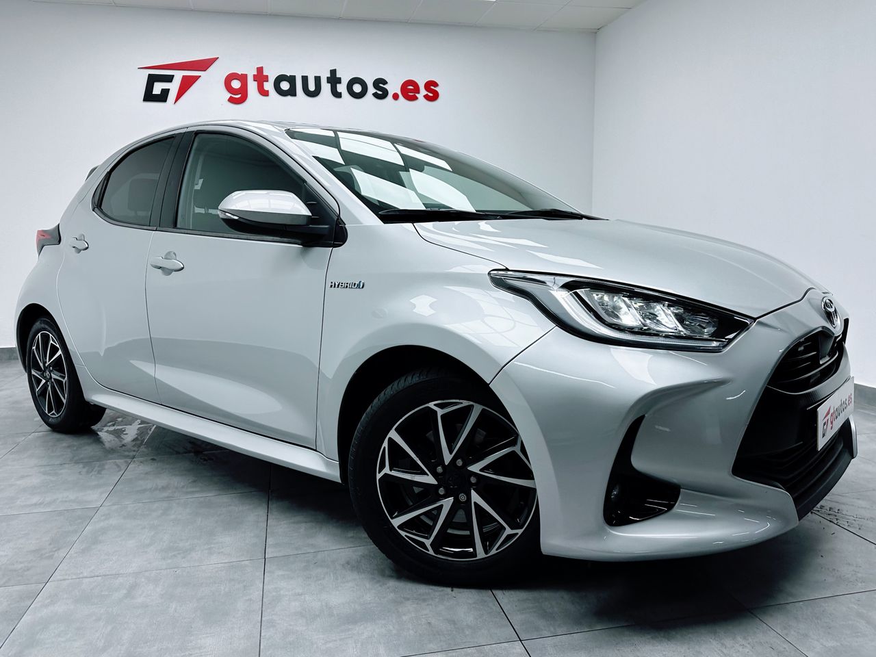 Foto Toyota Yaris 11
