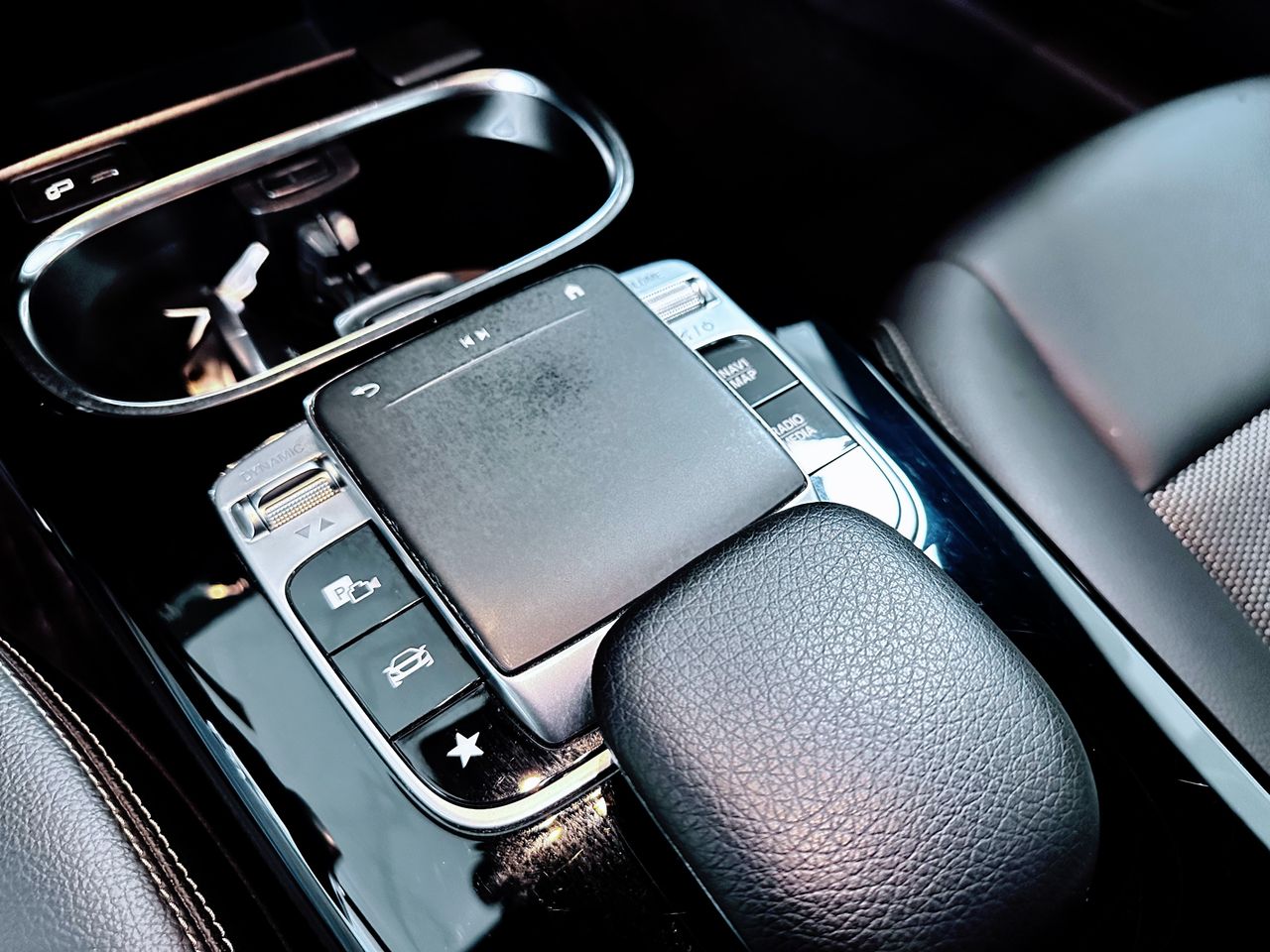 Foto Mercedes-Benz Clase CLA 18