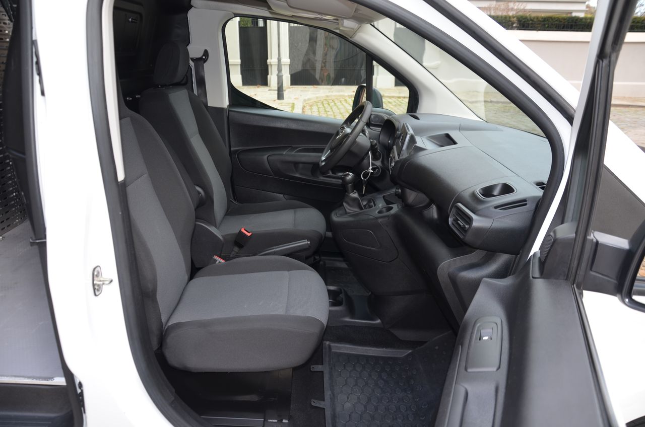 Foto Opel Combo 32