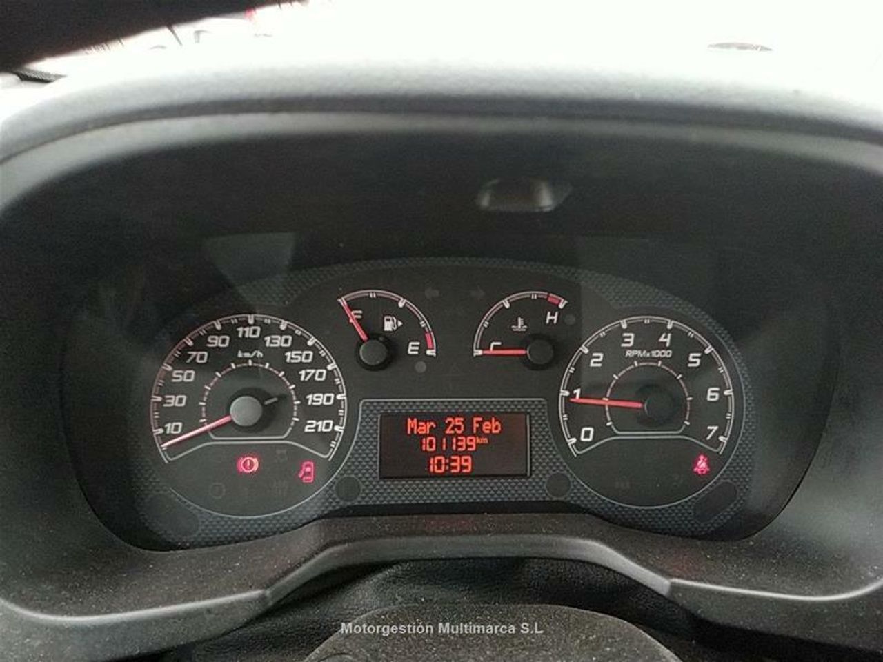 Foto Fiat Fiorino 8