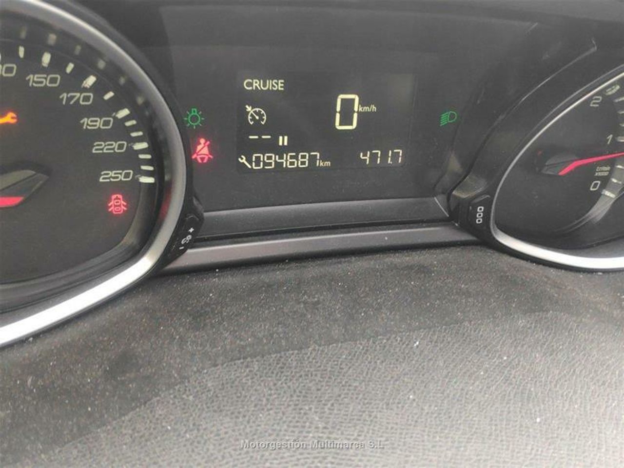 Foto Peugeot 308 8