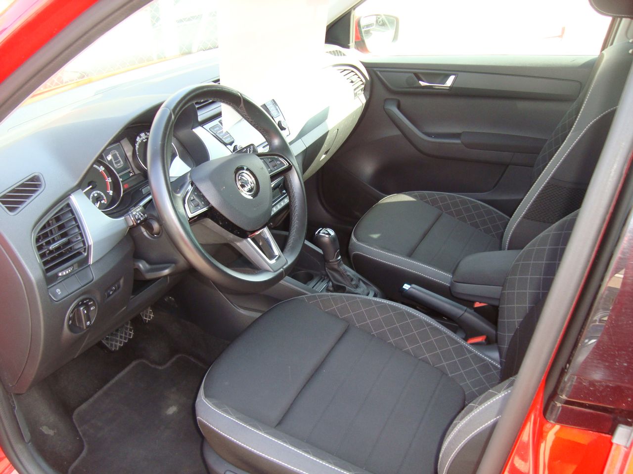 Foto Skoda Fabia 10