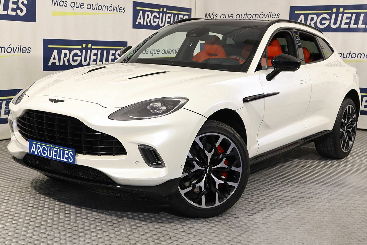 Foto Aston martin DBX 1