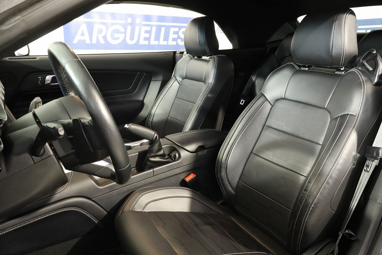 Foto Ford Mustang 10