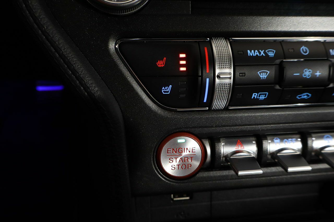 Foto Ford Mustang 18