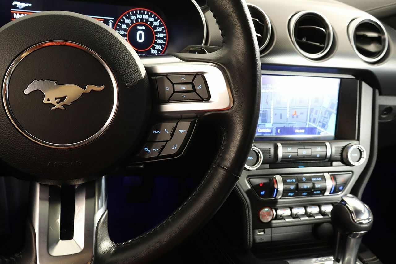 Foto Ford Mustang 35