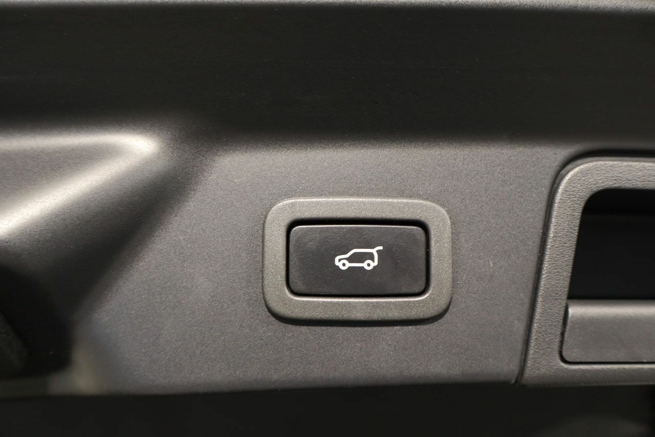 Foto Land-Rover Range Rover Velar 28