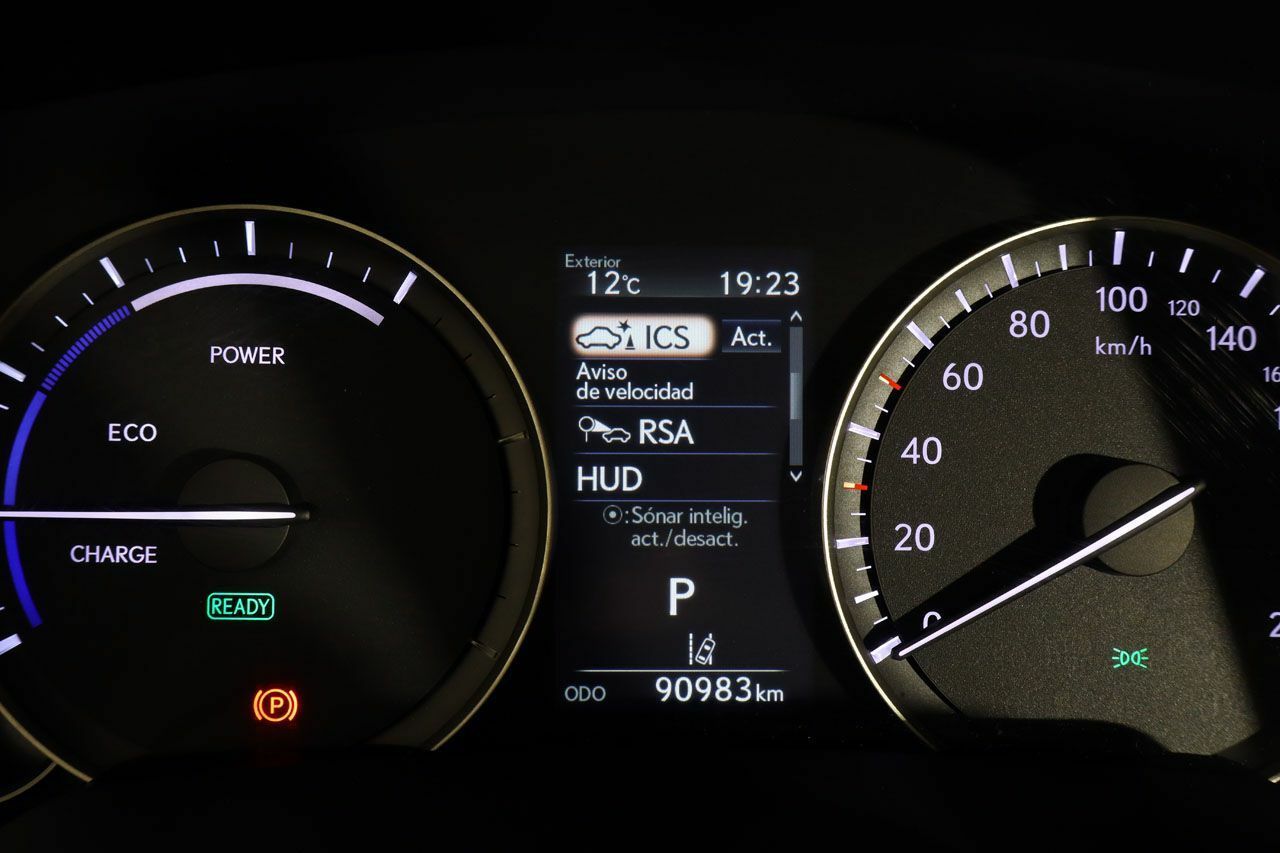 Foto Lexus RX 17