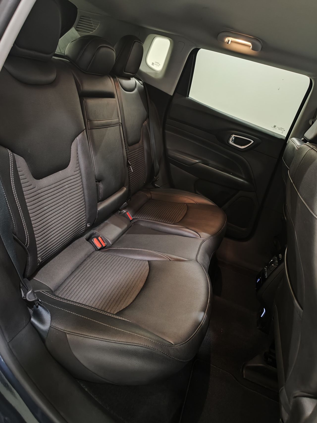 Foto Jeep Compass 18