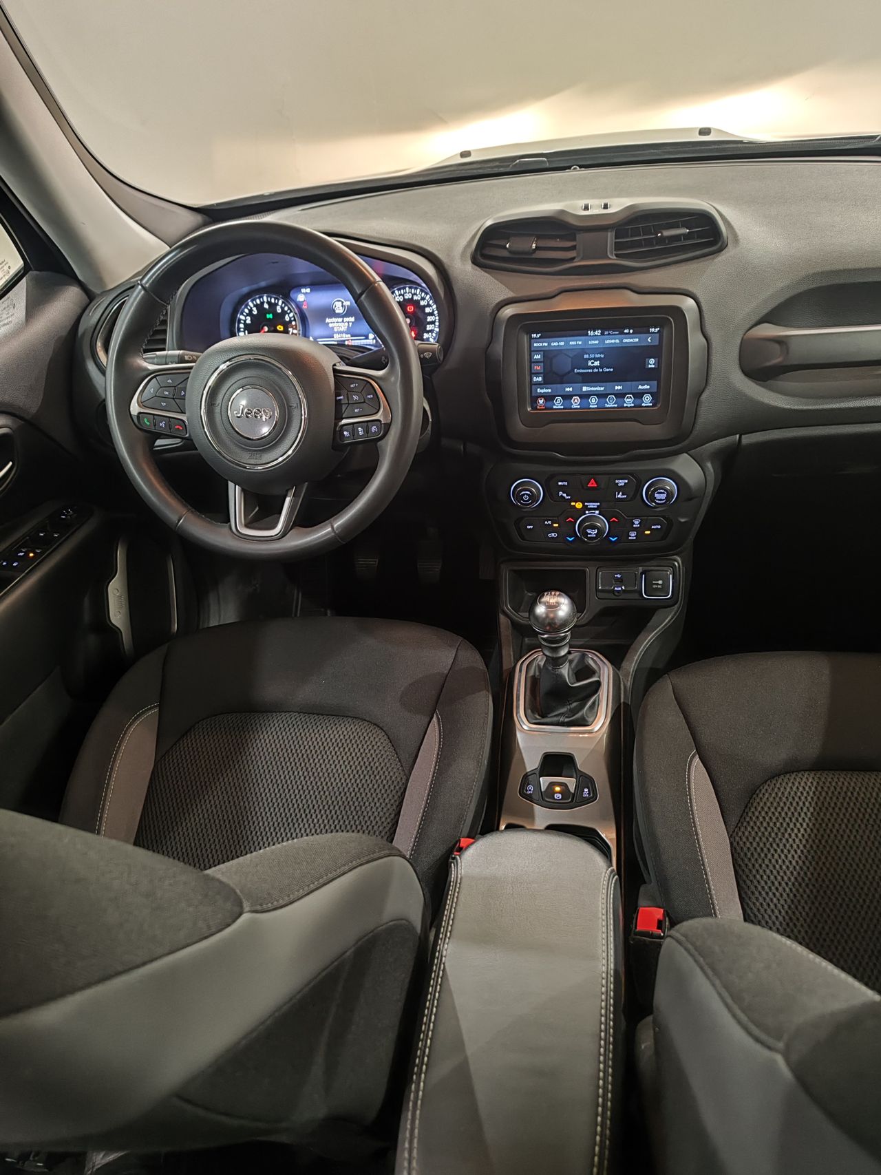 Foto Jeep Renegade 7