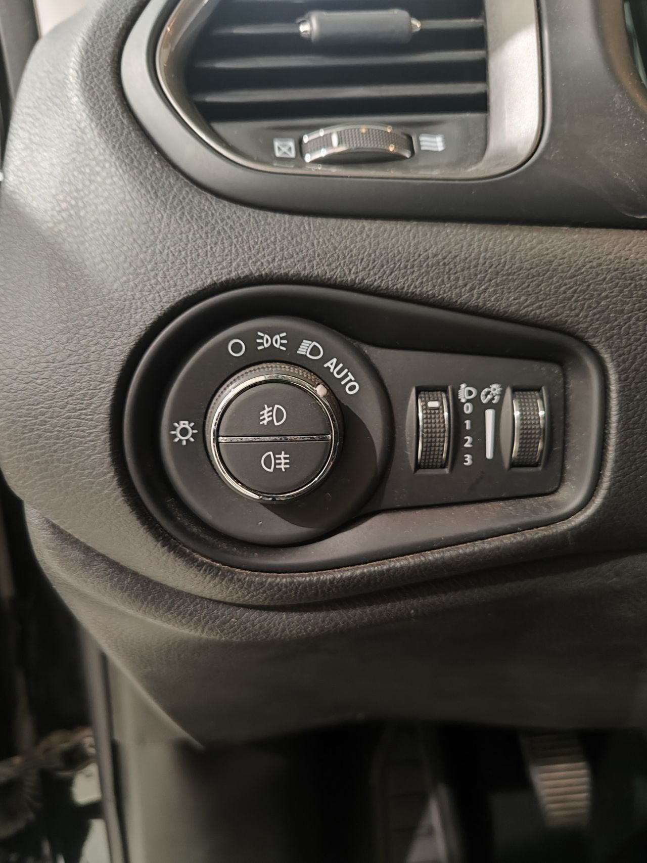 Foto Jeep Renegade 10