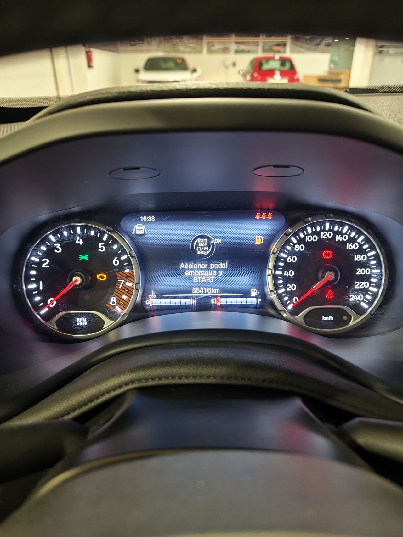 Foto Jeep Renegade 12