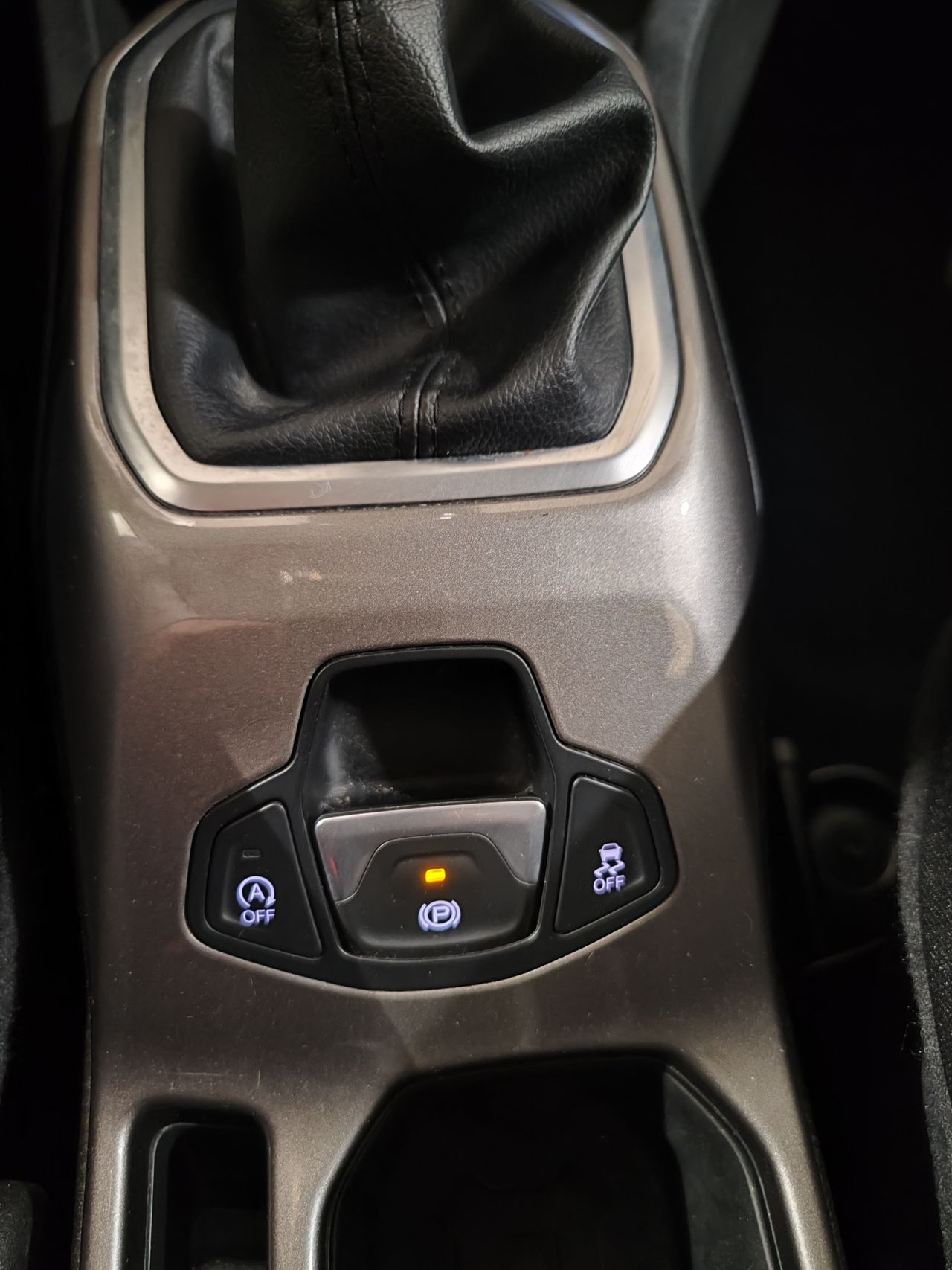 Foto Jeep Renegade 14
