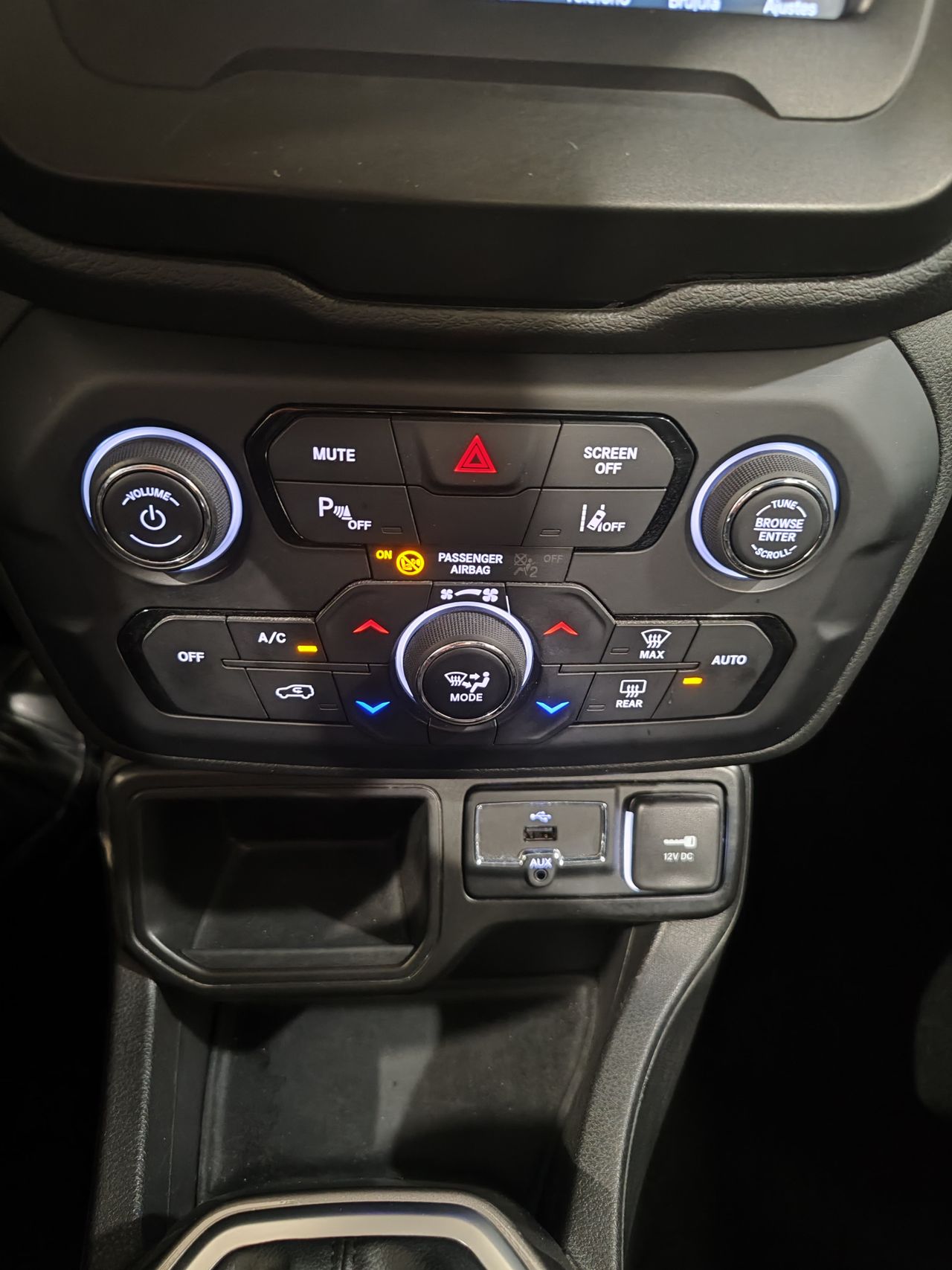 Foto Jeep Renegade 15