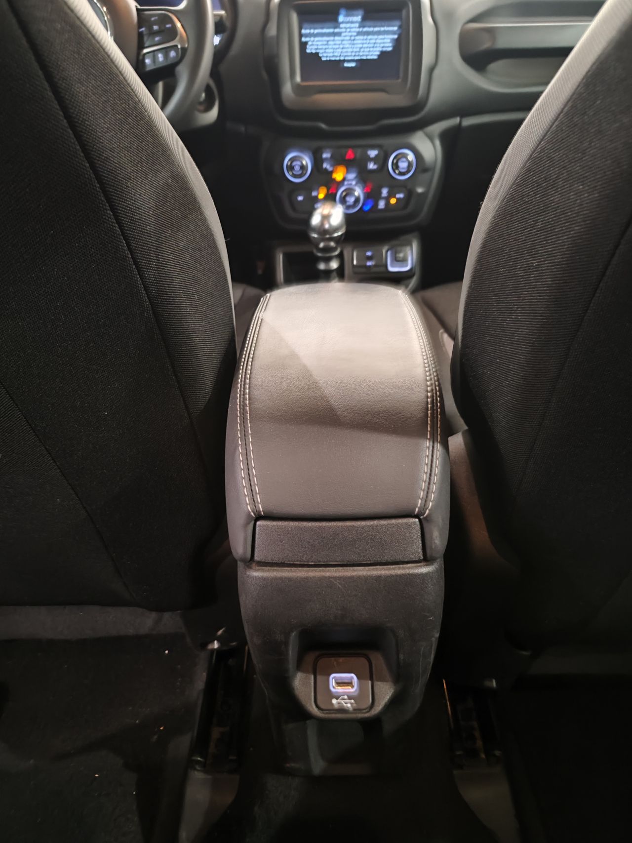 Foto Jeep Renegade 18