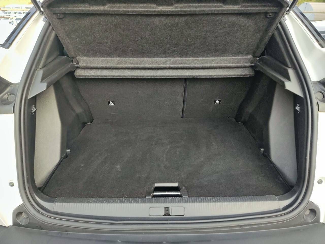 Foto Peugeot 2008 13