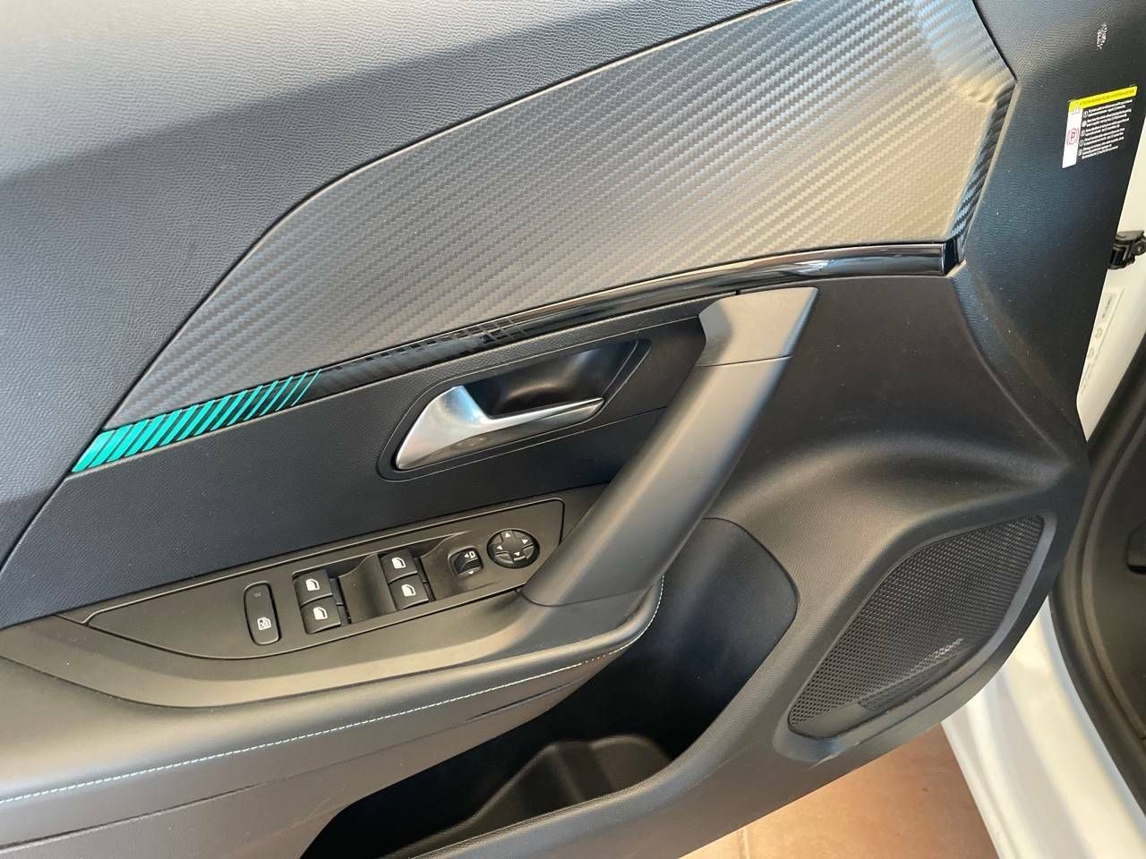 Foto Peugeot 2008 12