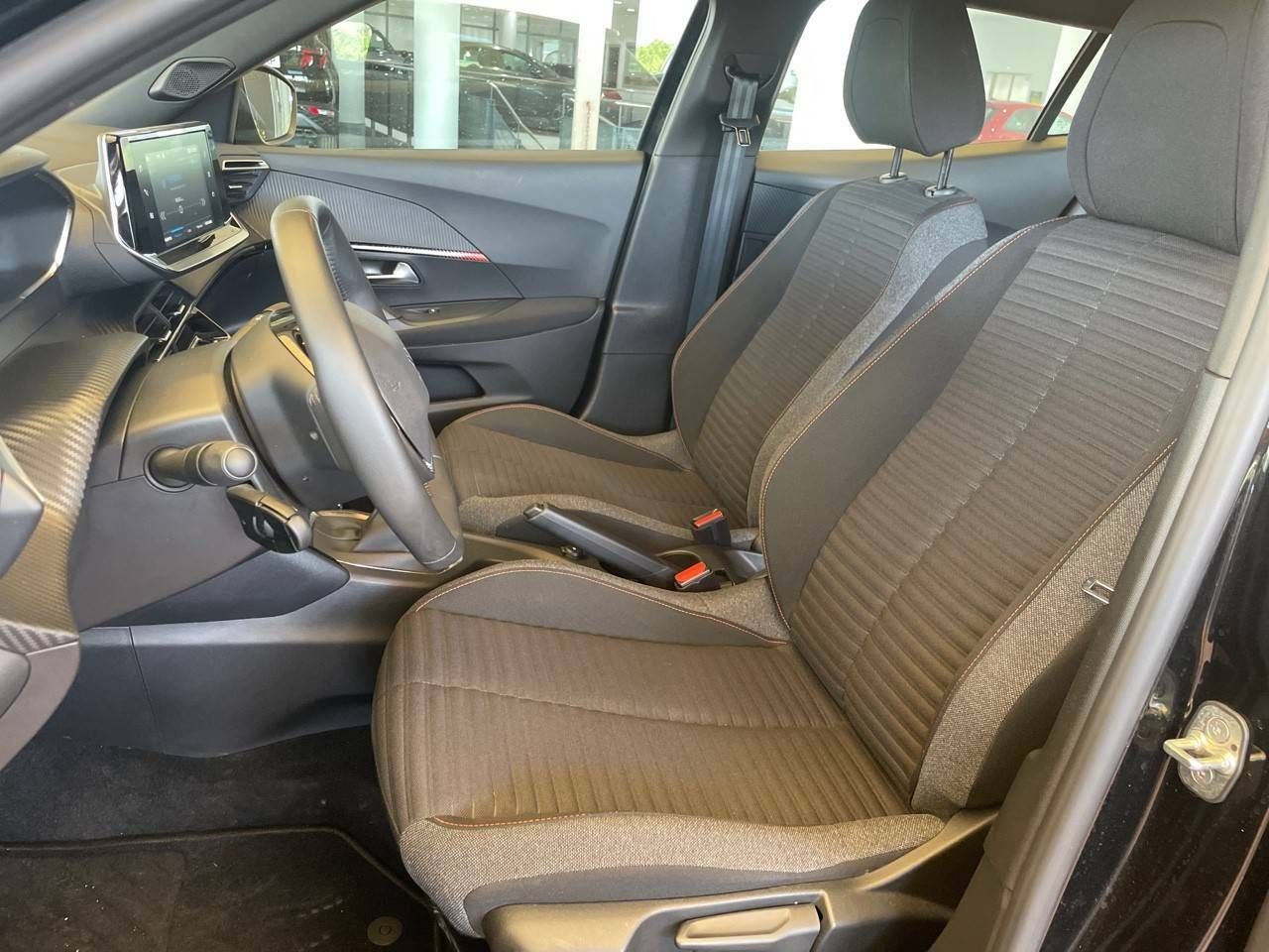Foto Peugeot 2008 9