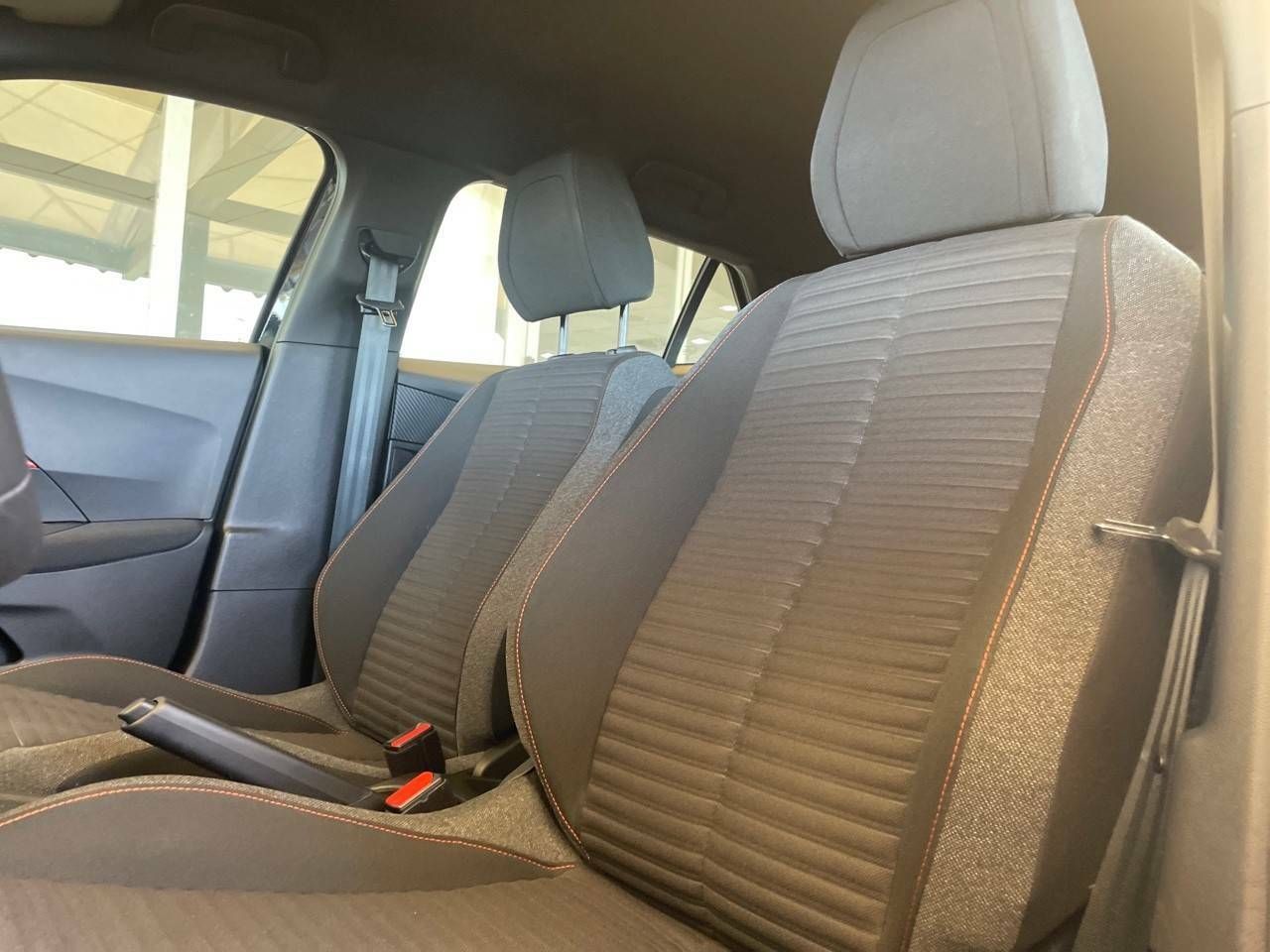 Foto Peugeot 2008 17