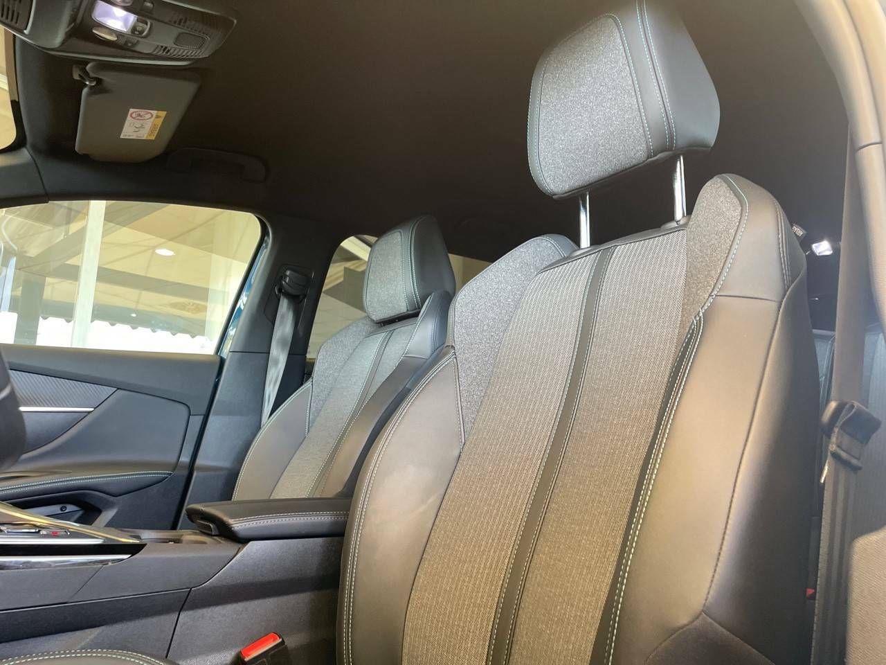 Foto Peugeot 5008 17