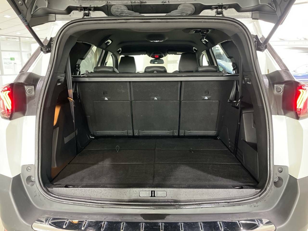 Foto Peugeot 5008 6