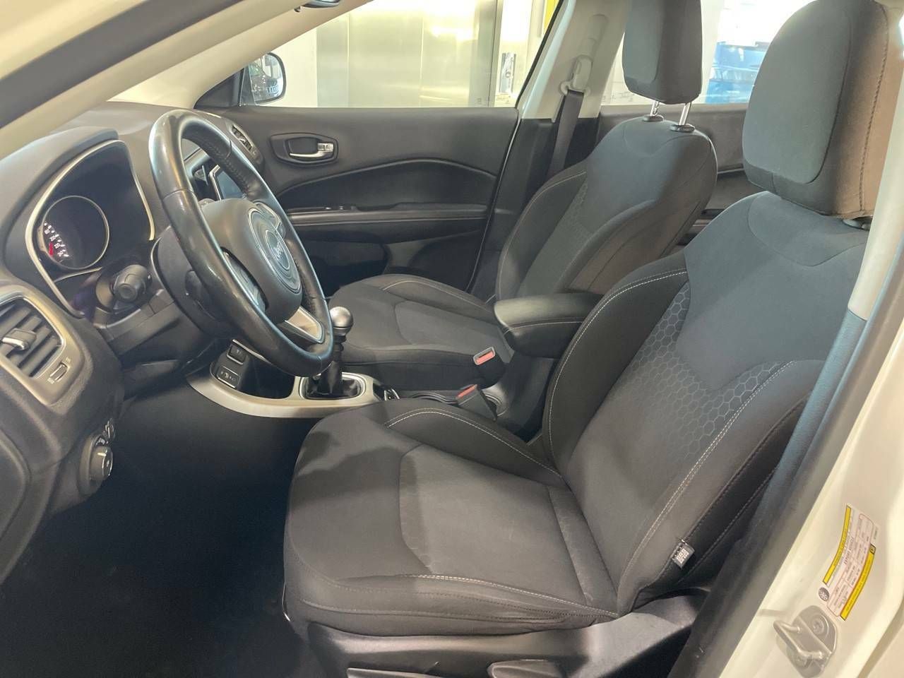 Foto Jeep Compass 9