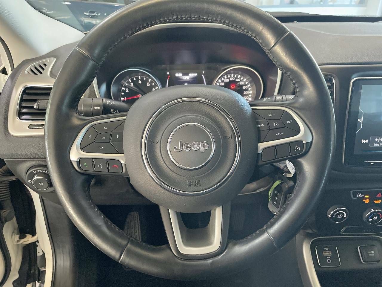 Foto Jeep Compass 13