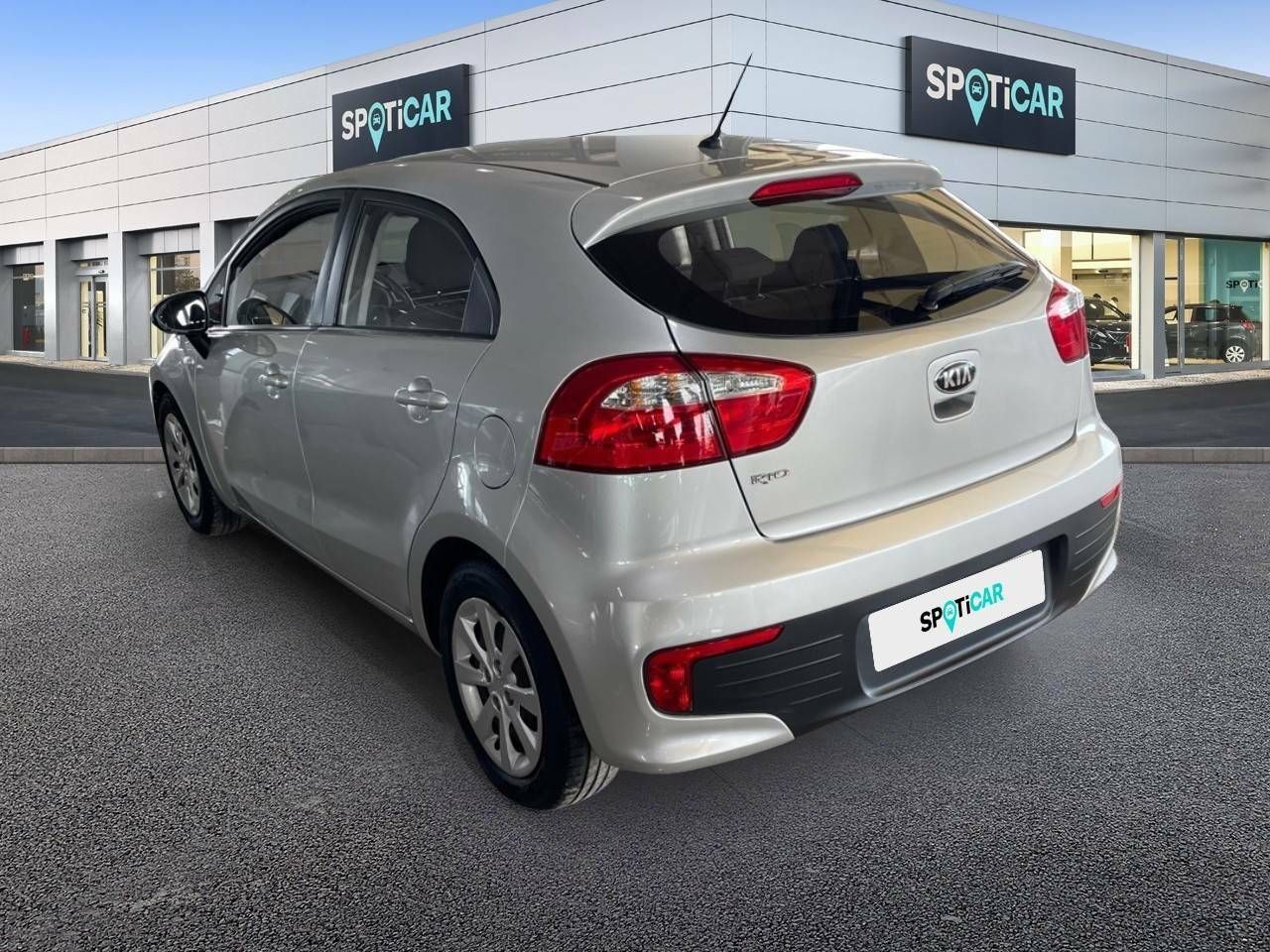 Foto Kia Rio 7
