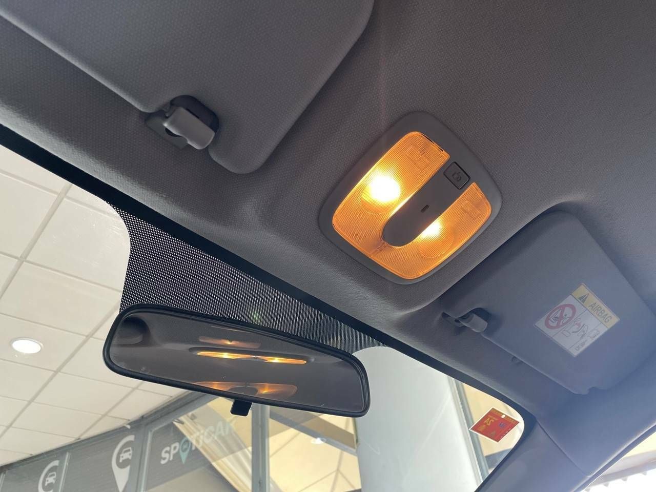 Foto Kia Rio 16