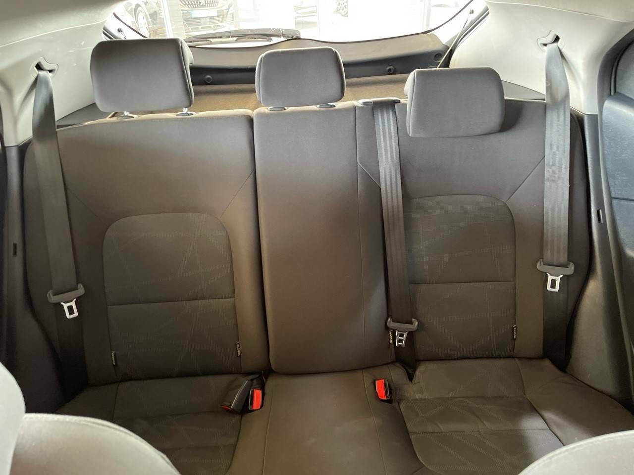 Foto Kia Rio 18
