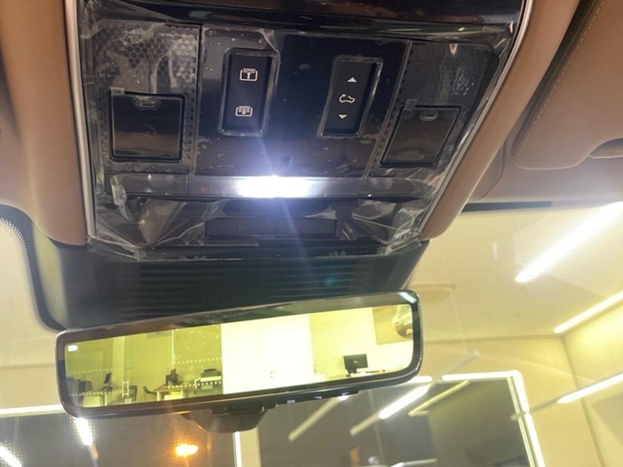 Foto Land-Rover Range Rover 16