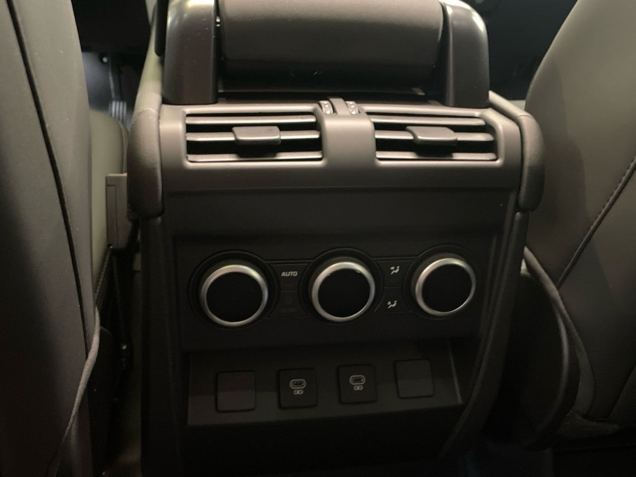 Foto Land-Rover Defender 20
