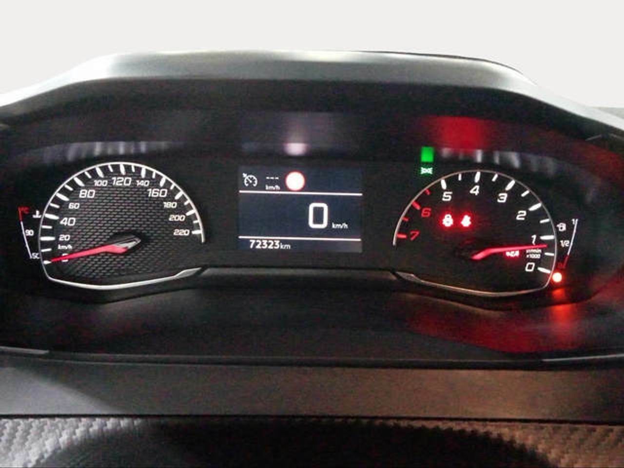 Foto Peugeot 208 18