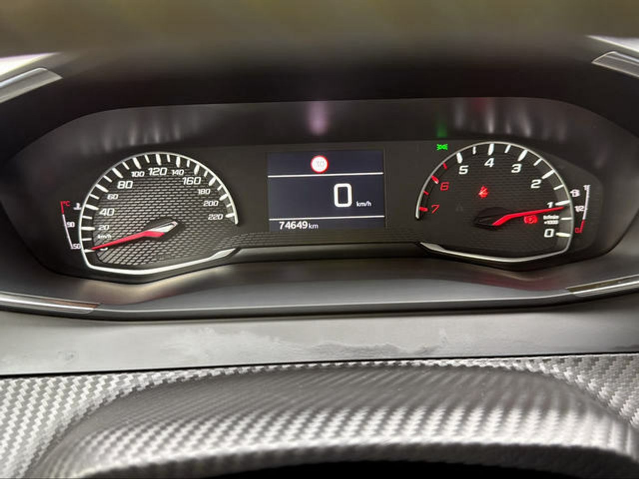 Foto Peugeot 208 13