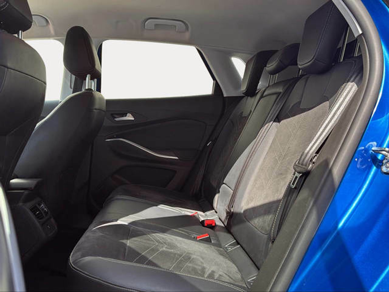 Foto Opel Grandland X 9